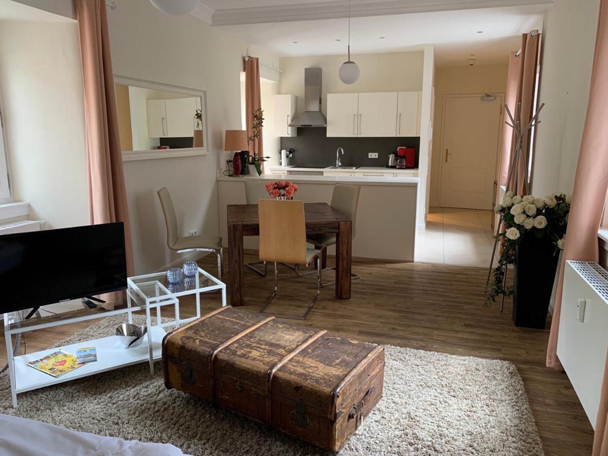 Ferienwohnungen Im Osteiner Hof Mainz Luaran gambar